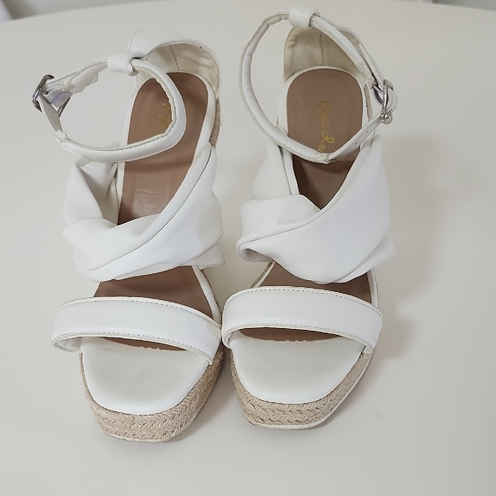 Qupid White Espadrille Sandals with Crisscross Straps